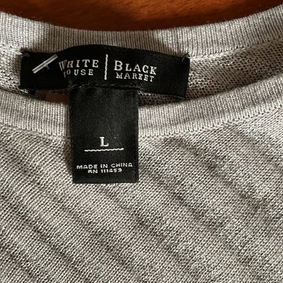 White House Black Market Size Large Long Sweater - Picture 4 of 8